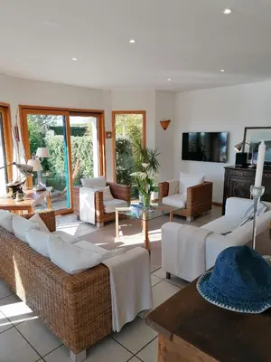 Télévision ou salle de divertissement dans l'établissement Villa 
