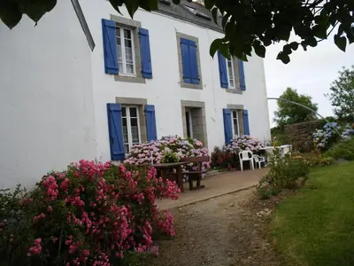 Jardin de l'établissement Les chambres d'hotes du cosquer