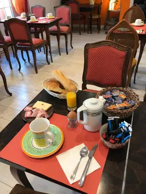 Nourriture dans l'hôtel ou à proximité