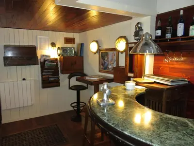 Cuisine ou kitchenette dans l'établissement Hôtel Kermor