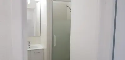 Salle de bains dans l'établissement Ti Korelo Sables Blancs