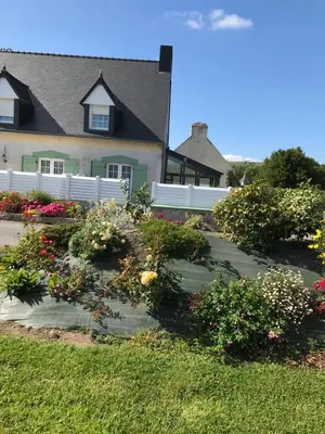 Jardin de l'établissement Gîtes du Ménez-Hom