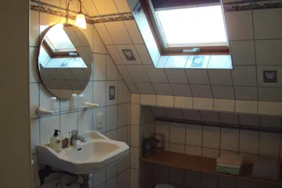 Salle de bains dans l'établissement Gîtes du Ménez-Hom