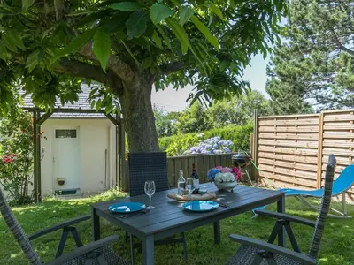 Jardin de l'établissement Holiday Home Ty-Rozen by Interhome
