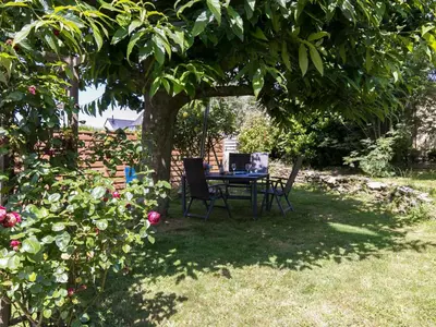 Jardin de l'établissement Holiday Home Ty-Rozen by Interhome
