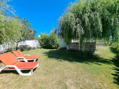 Jardin de l'établissement Holiday home close to beach, Cléder