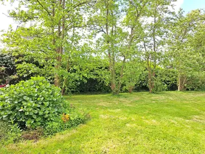 Jardin de l'établissement Holiday Home in Plouarzel near Sandy Beach