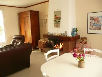 Coin salon dans l'établissement Holiday Home in Treompan near Sandy Beaches