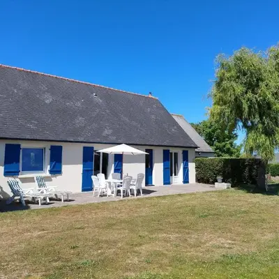 Holiday Home in Santec near Dossen Beach