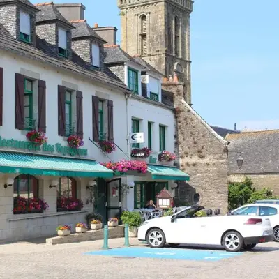 Les Voyageurs