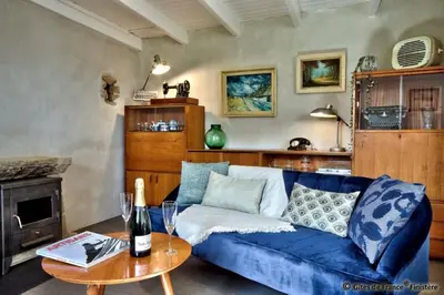 Coin salon dans l'établissement Gîte Le pied à terre