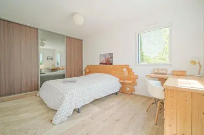 Un ou plusieurs lits dans un hébergement de l'établissement Ker Moumousse, Maison de famille, Côte de Granit Rose, 5 min plage