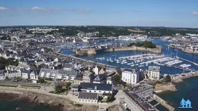 Vue générale sur Concarneau ou vue de la ville depuis l'auberge de jeunesse