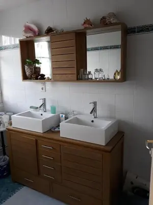 Salle de bains dans l'établissement Chambre dans villa