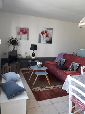 Coin salon dans l'établissement Gite 2 personnes