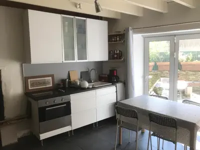 Cuisine ou kitchenette dans l'établissement Ker Iliz