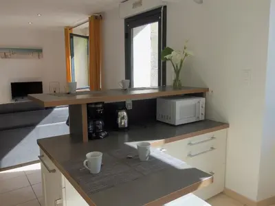 Cuisine ou kitchenette dans l'établissement longère de kervéguen ARGOAT