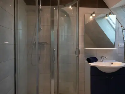 Salle de bains dans l'établissement Holiday Home Les Menhirs by Interhome