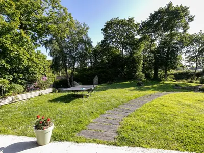 Jardin de l'établissement Holiday Home Les Menhirs by Interhome