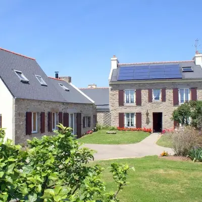 Holiday Home in Plouarzel near Sandy Cove
