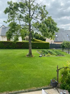 Jardin de l'établissement Kerniguez 3