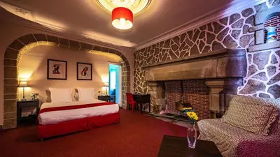 Un ou plusieurs lits dans un hébergement de l'établissement Logis- Auberge De Kerveoc'h