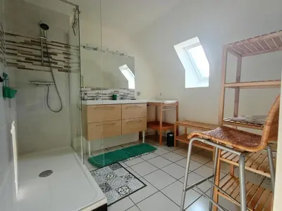 Salle de bains dans l'établissement Sérénité à la mer