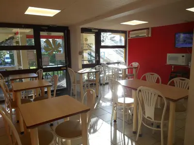 Restaurant ou autre lieu de restauration dans l'établissement Premiere Classe Brest Gouesnou Aeroport