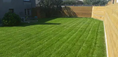 Jardin de l'établissement Gîte de la Roche - Grande maison bretonne