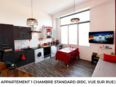 Cuisine ou kitchenette dans l'établissement Appart Cosy Brest Les Capucins