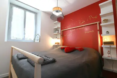 Un ou plusieurs lits dans un hébergement de l'établissement Appart Cosy Brest Les Capucins
