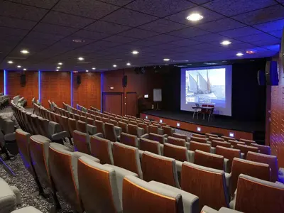 Espace de conférence ou salle de réunion dans l'établissement Mercure Quimper Centre