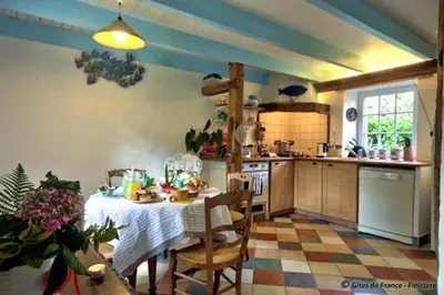 Cuisine ou kitchenette dans l'établissement L~ABERCaiL