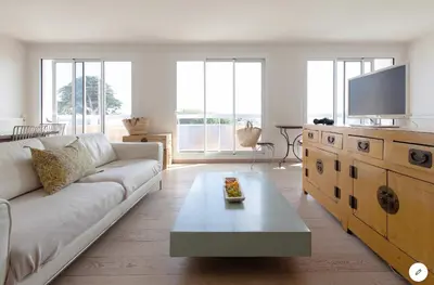 Télévision ou salle de divertissement dans l'établissement Aux 4 Sardines T2 56m2