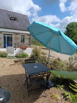 Jardin de l'établissement Petit gîte cocoon Ty Bihan Ar Feunteun