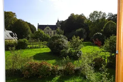 Jardin de l'établissement Apartment in Bénodet near Sandy Beaches