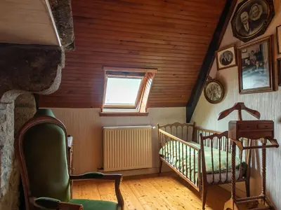 Coin salon dans l'établissement Holiday Home Manoir des Halles by Interhome