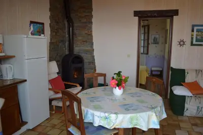 Cuisine ou kitchenette dans l'établissement la hulotte