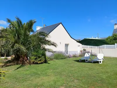 Jardin de l'établissement Holiday Home in Plouhinec by Audierne Bay