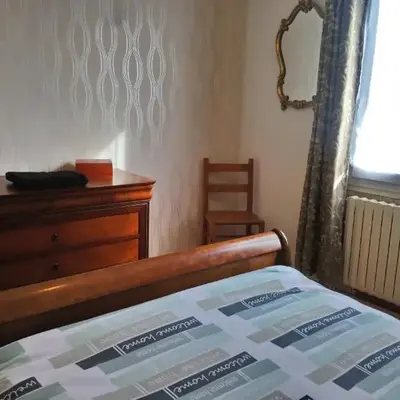 Chambre au calme et simple