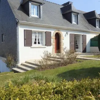 Maison calme avec jardin clos
