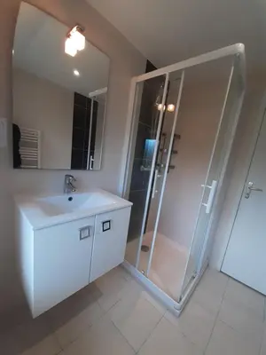 Salle de bains dans l'établissement Les embruns