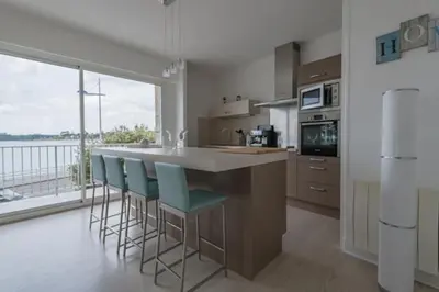 Cuisine ou kitchenette dans l'établissement Appartement vue mer