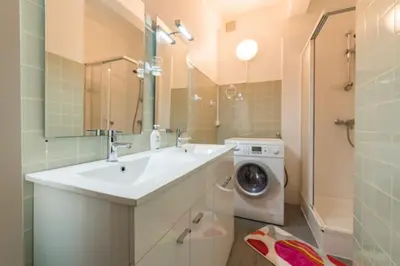 Salle de bains dans l'établissement Appartement vue mer