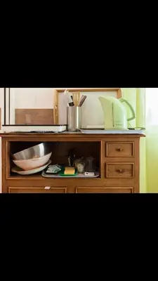 Cuisine ou kitchenette dans l'établissement Envol du Phénix - chambre suite et cuisine en rdc