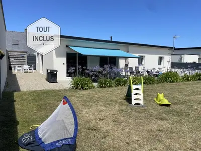 Jardin de l'établissement La maison Ti Billou, 6 pers, plage et GR 34 à 250m