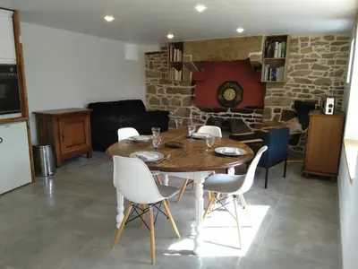 Coin salon dans l'établissement Les charmantes pierres percées