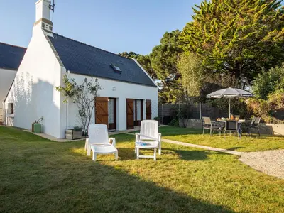 Jardin de l'établissement Holiday Home Ty Pendruc by Interhome