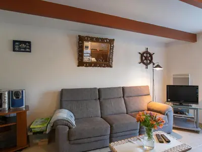 Télévision ou salle de divertissement dans l'établissement Holiday Home Ty Pendruc by Interhome