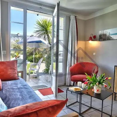 LocaLise - Maison G4 au Guilvinec - A 50m de la mer avec jardin et piscine - Tout à pied